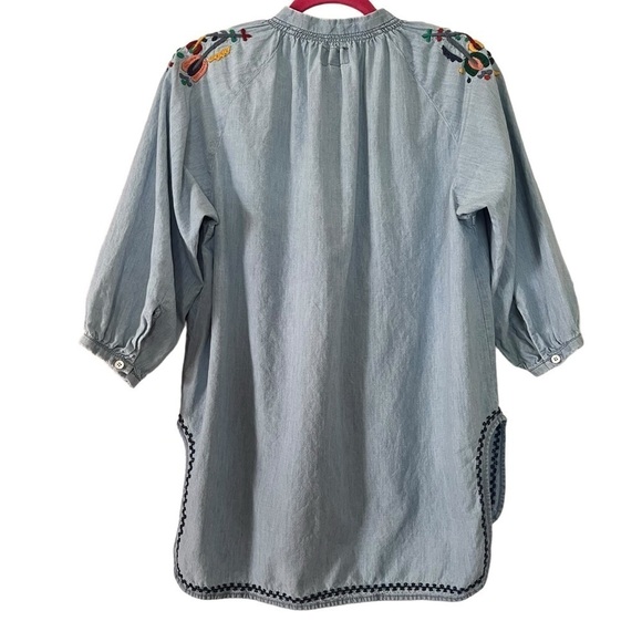 Lucky Brand chambray button down peasant shirt with floral embroidery - Picture 8 of 10